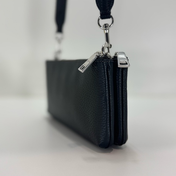 COACH Double Zip Crossbody Bag in Black Leather Wristlet - Picture 3 of 14